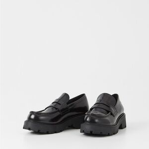 Vagabond Black Chunky Loafers